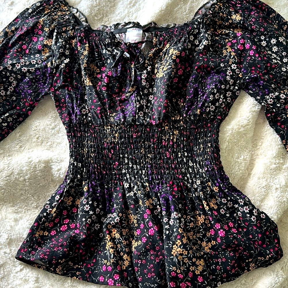 Blouse. Size S